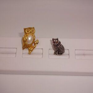 2 Vintage Avon Brooches Owl Cat Gold & Silver Tone Scarf Pins Faux Pearl